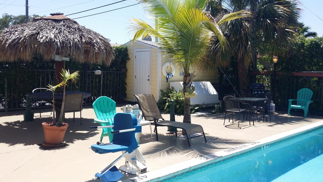 Palm Breeze Motel 3*