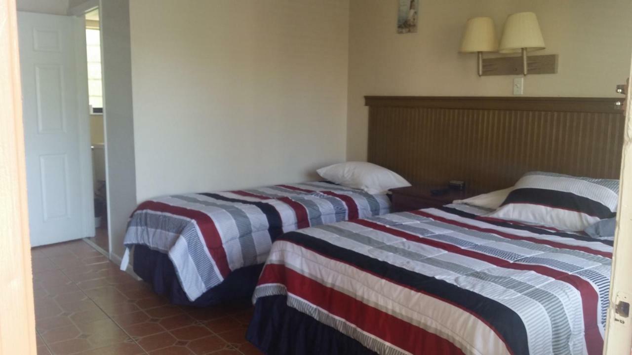 Side Motel 3*